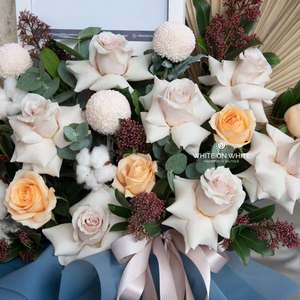 Online Flower Delivery Johor Bahru (JB) White On White