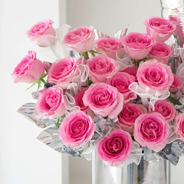 Roselle Rose Bouquet, Valentine's day flowers, Valentine's day 2024