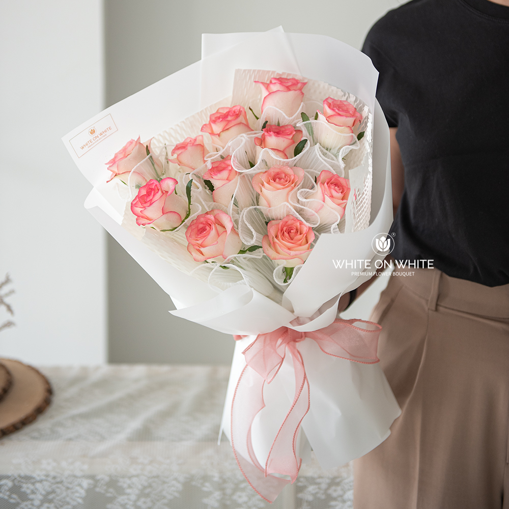 Elsa Rose Bouquet, flower for first date