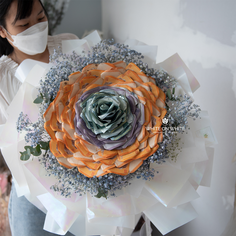money bouquet