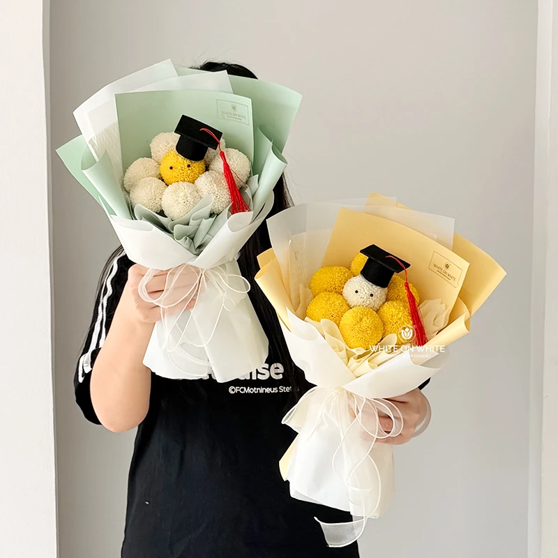 Congratulations Graduands Bouquet (Green & Yellow)