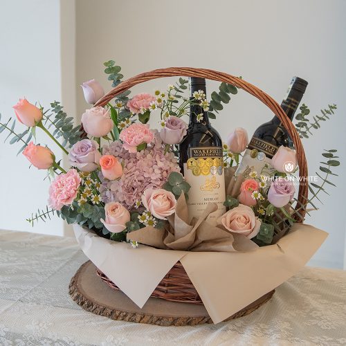 flower basket with wine