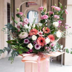 Fortune flower stand