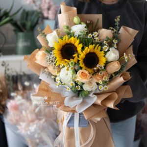 Caps Off Graduation flowers for college graduates