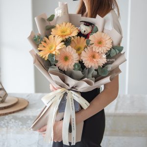 Fly High bouquet - top graduation flowers for graduates