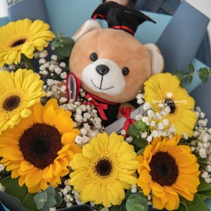 Outstanding Achievement Bouquet - Graduation Flowers for Graduates