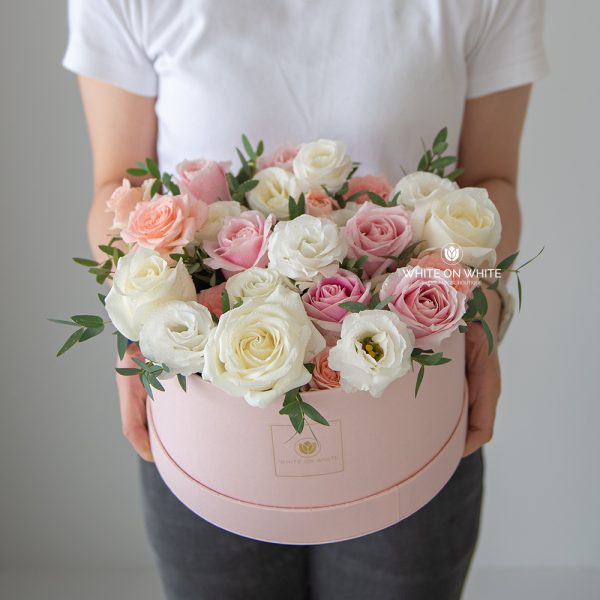 Simple floral box for birthday, friendship and retirement gift, retirement flower arrangements for retirees, floral box and basket