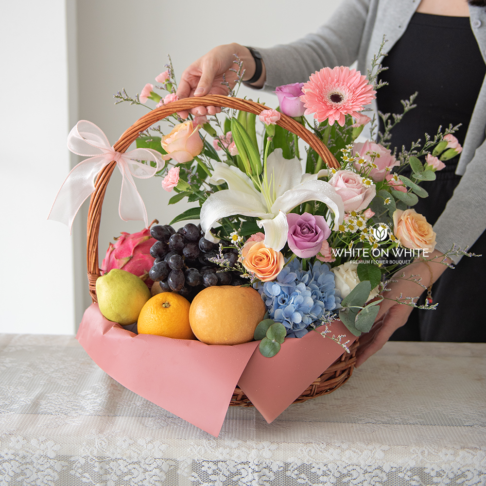 Fruitlicious Basket