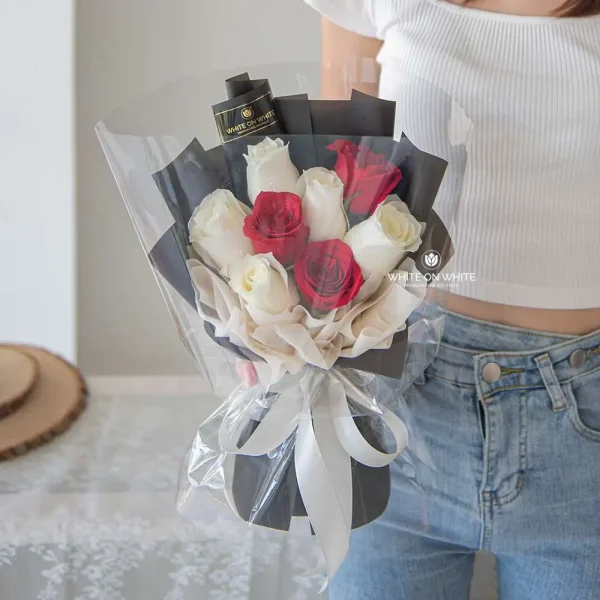 V07 Valentine Rose Bouquet, valentines flower bouquet, valentines flower for girlfriend