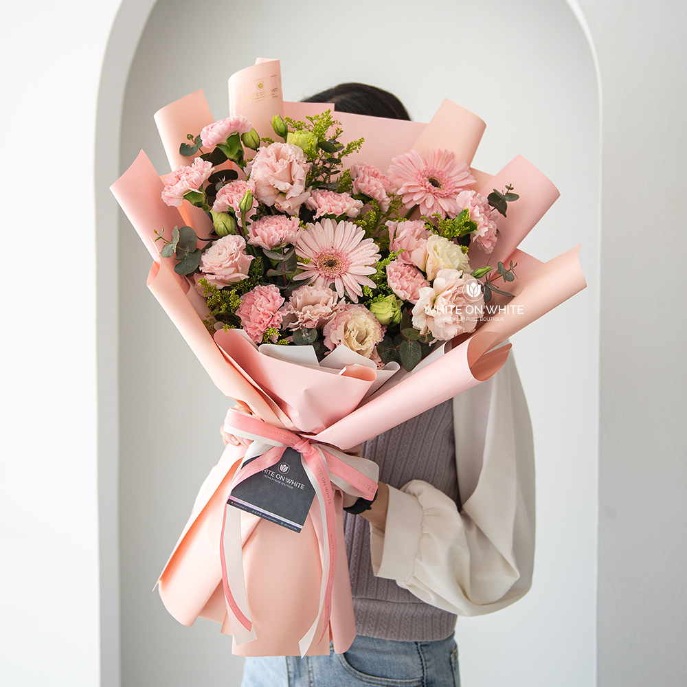 M12 Blossoming Mum Bouquet 4