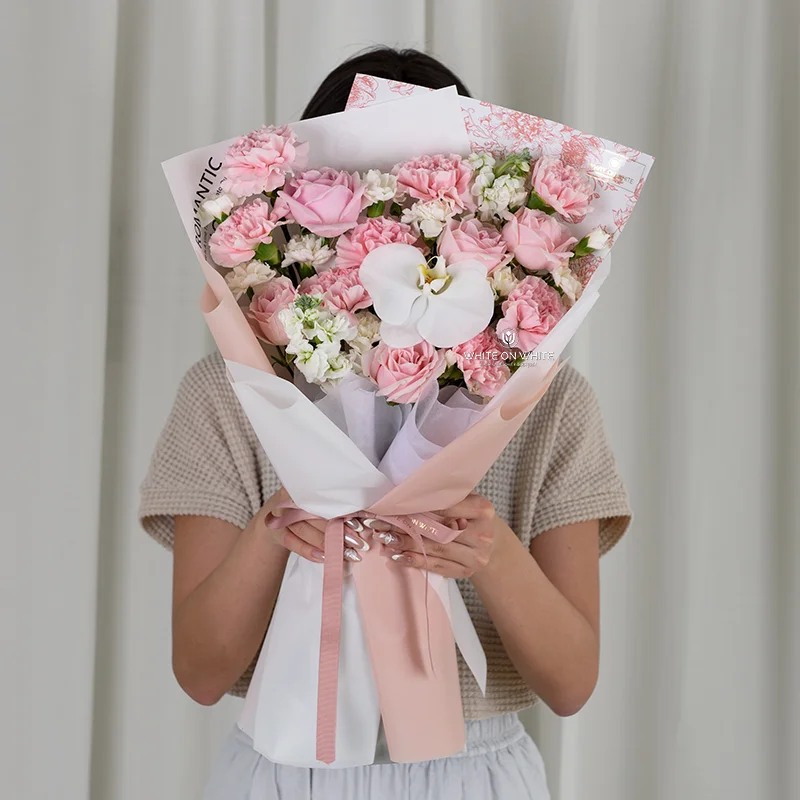 M12 Lovely Mommy Bouquet, mothers day flowers, mothers day bouquet singapore, fresh flowers singapore, flower shop singapore