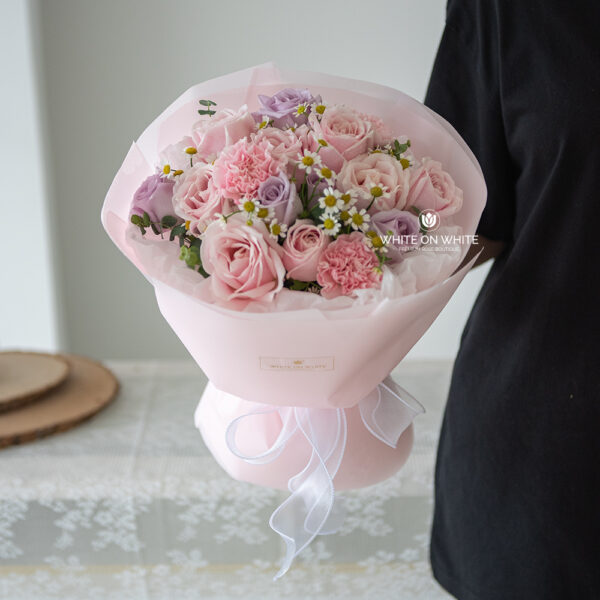 Sweet Girl Bouquet, 8 stalks of Pink Rose, 5 stalks of Ocean Song, 3 stalks of Pink Carnation, 1-2 stalks of Chamomile, and Eucalyptus Leaves