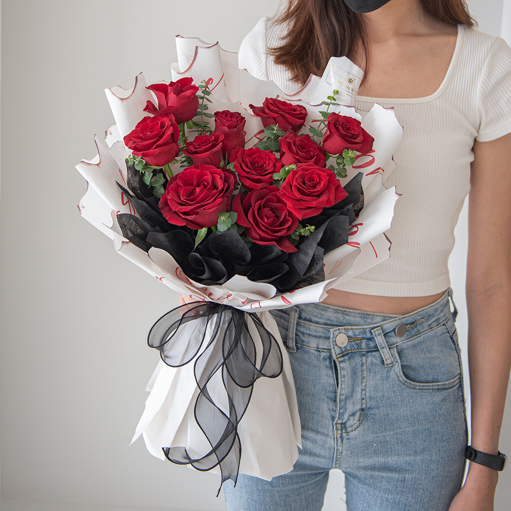Velvet-Rose-Bouquet-4